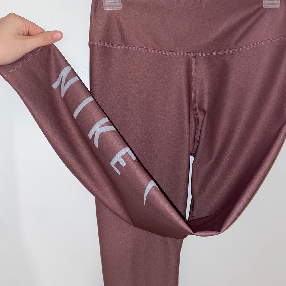 Nike leggings